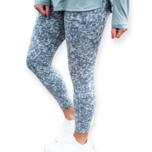 Athleta high rise 7/8 leggings womens medium Elation in Meadow Snowfall Blue